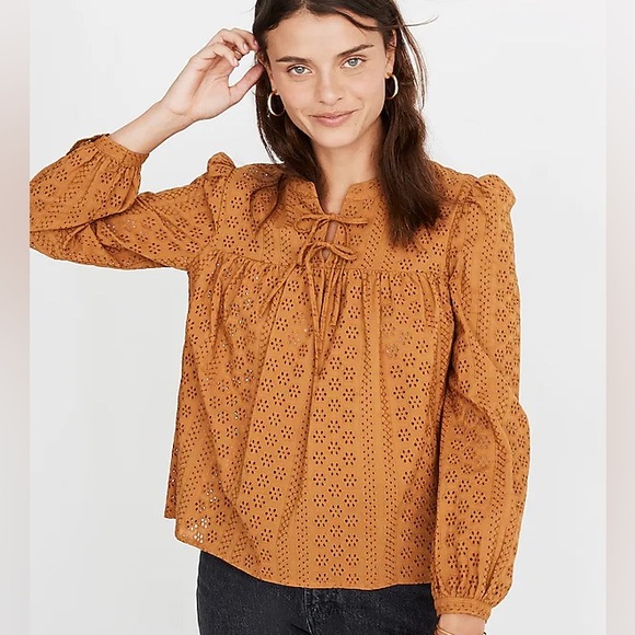 Madewell Tops - MADEWELL Eyelet Double-Tie Peasant Top‎